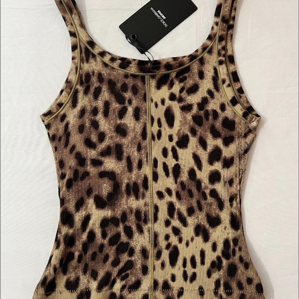 SKIMS
SKIMS x Dolce & Gabbana Cotton Rib Tank - Picture 4 of 7